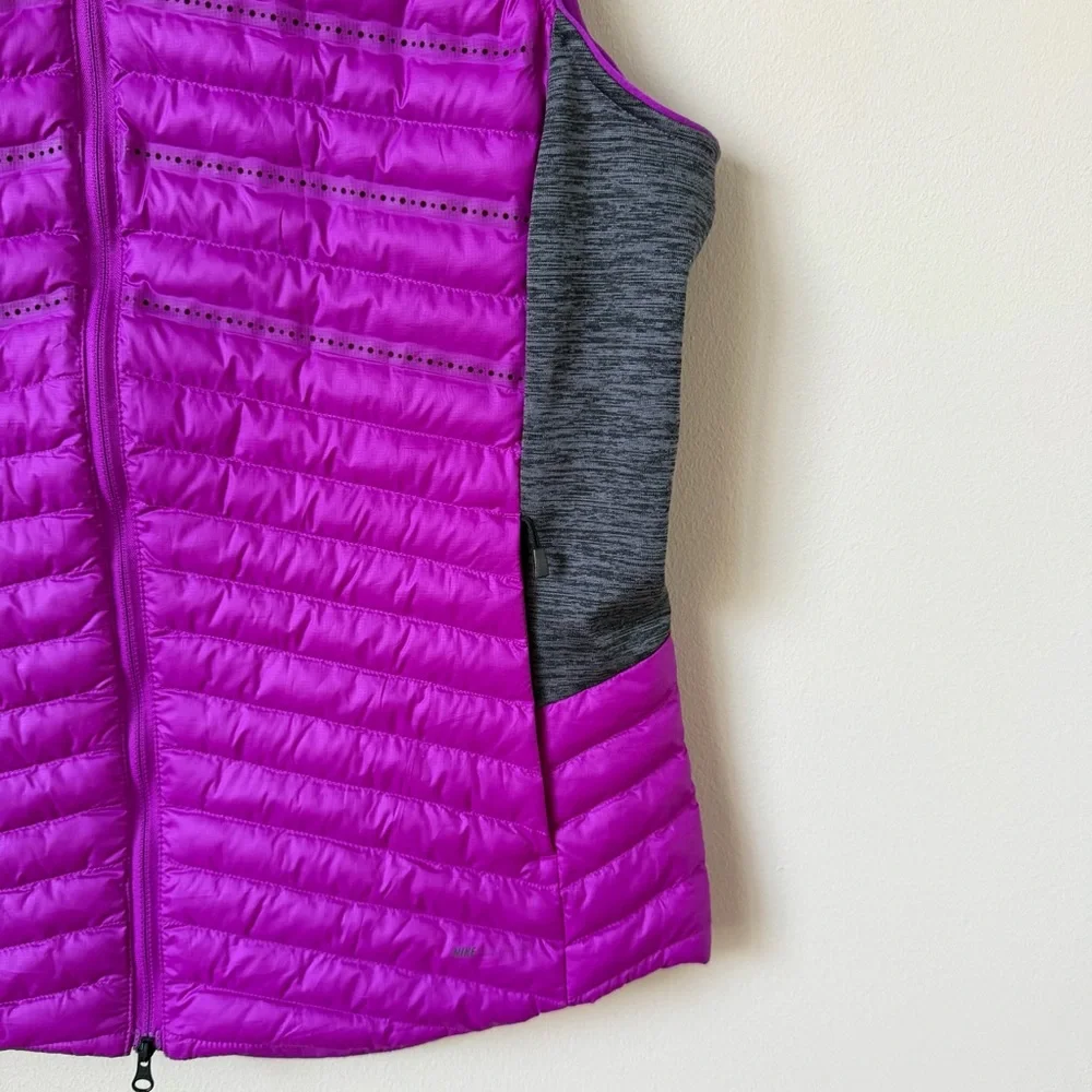 Nike AeroLoft Fushia Golf Vest Women’s Size L - Picture 5 of 10